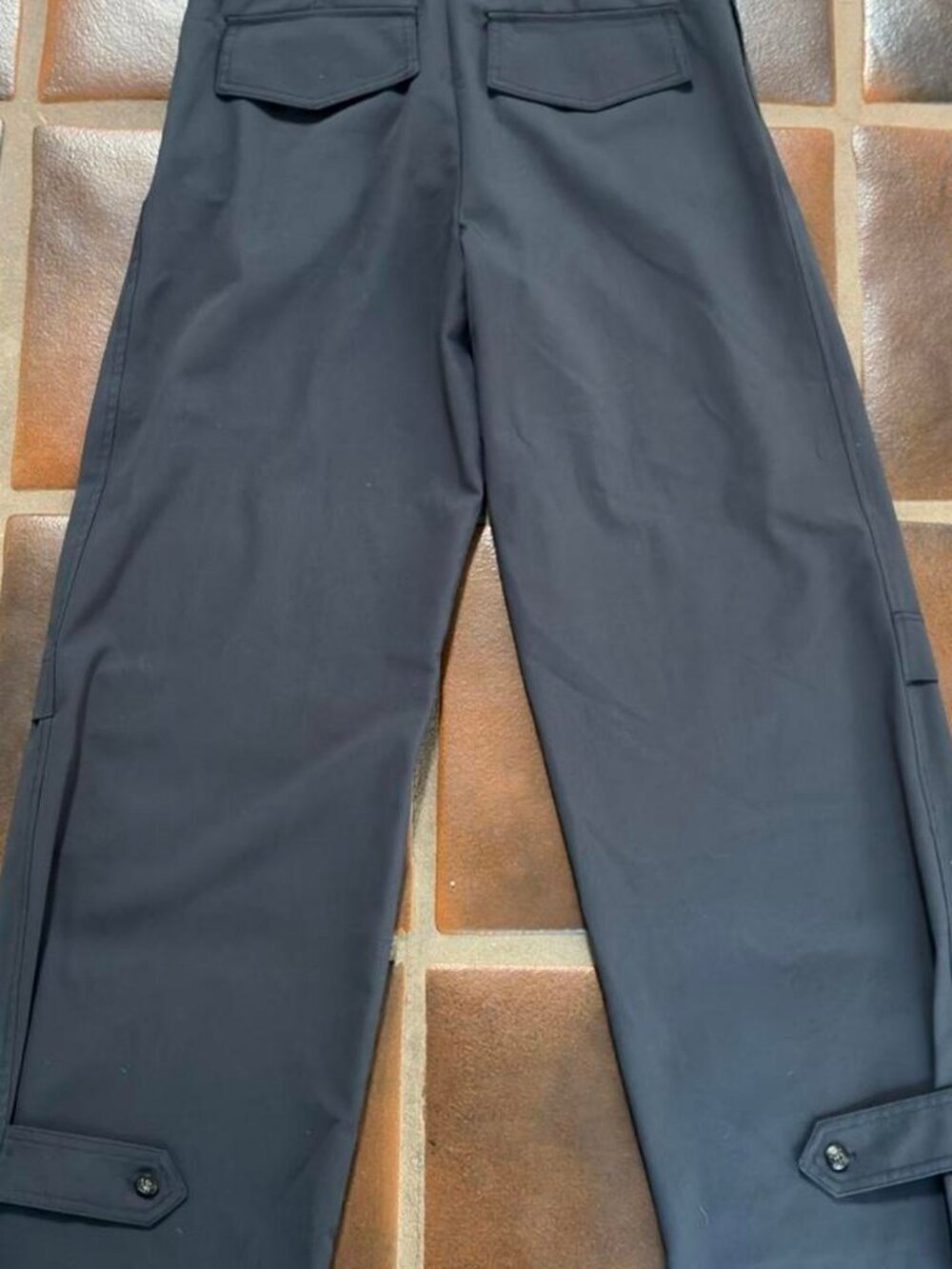 Zara Black Wide-Leg Trousers with Button Hem Tabs Size M